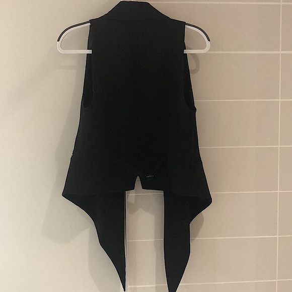 Mink Pink Vest - Picture 2 of 5